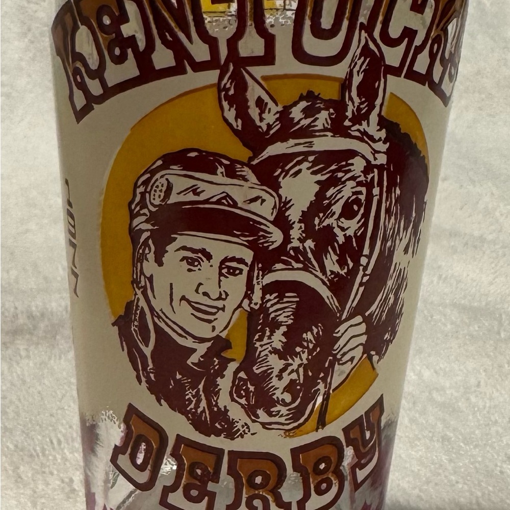 Kentucky Derby Souvenir Glass 1977